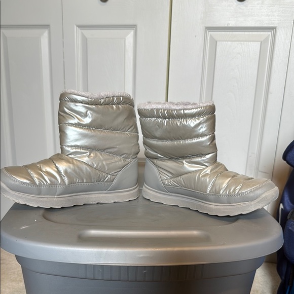 Tek Gear Silver Winter & Rain Boots - Picture 1 of 9